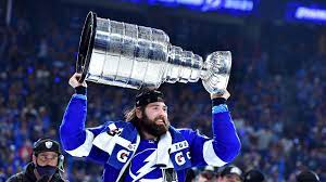 Pat Maroon vann Stanley Cup i rad